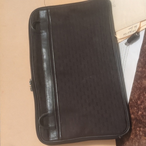 Vintage Gucci soft briefcase file holder - Picture 3 of 9